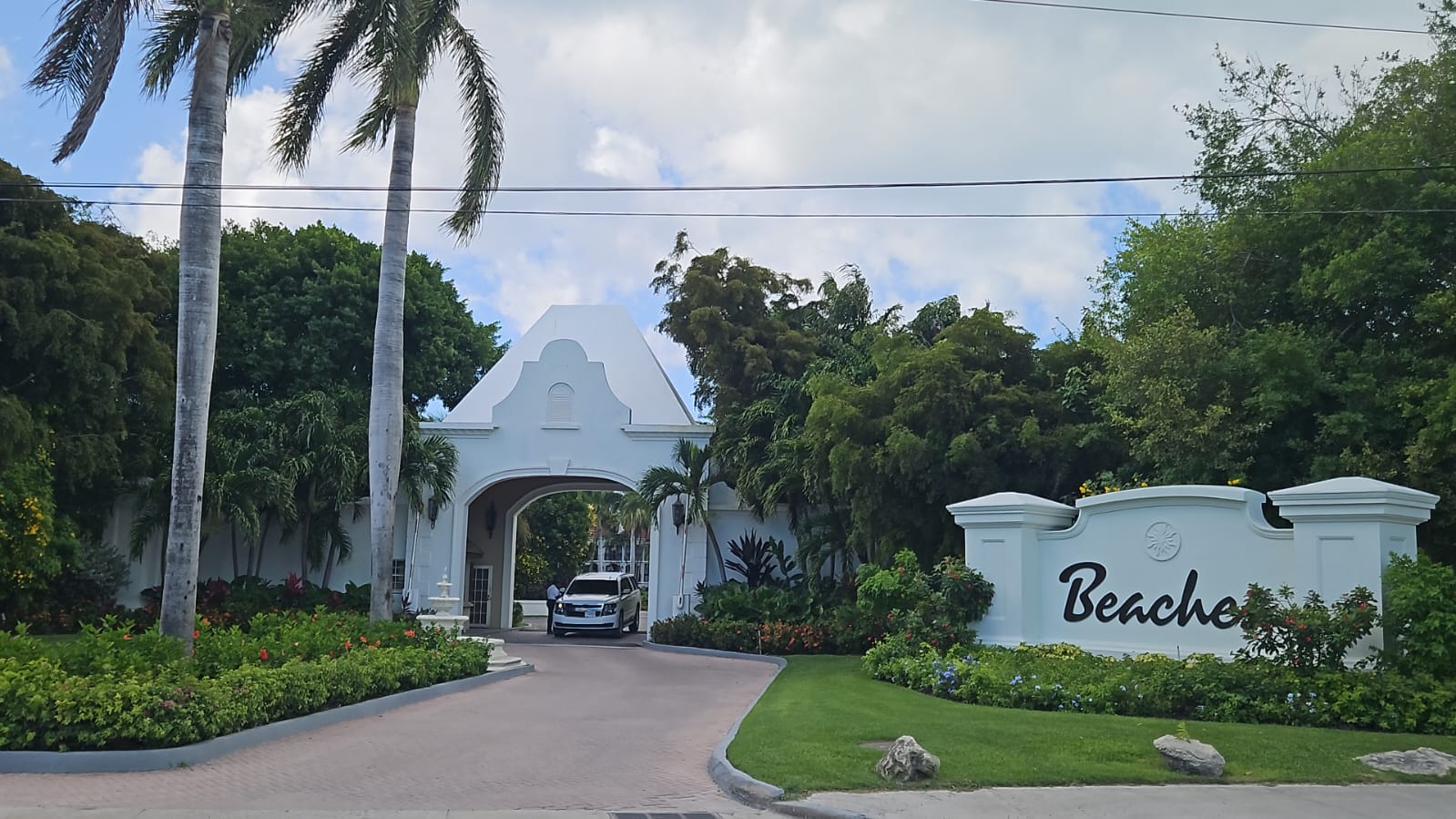 BEACHES TURKS AND CAICOS CLEARLY DON'T CARE ABOUT IT'S EMPLOYEES NOR THE PEOPLE OF THESE TURKS AND CAICOS ISLANDS